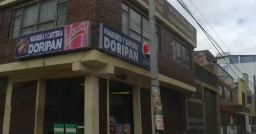 PANADERIA Y CAFETERIA DORIPAN PANADERIA Y CAFETERIA DORIPAN